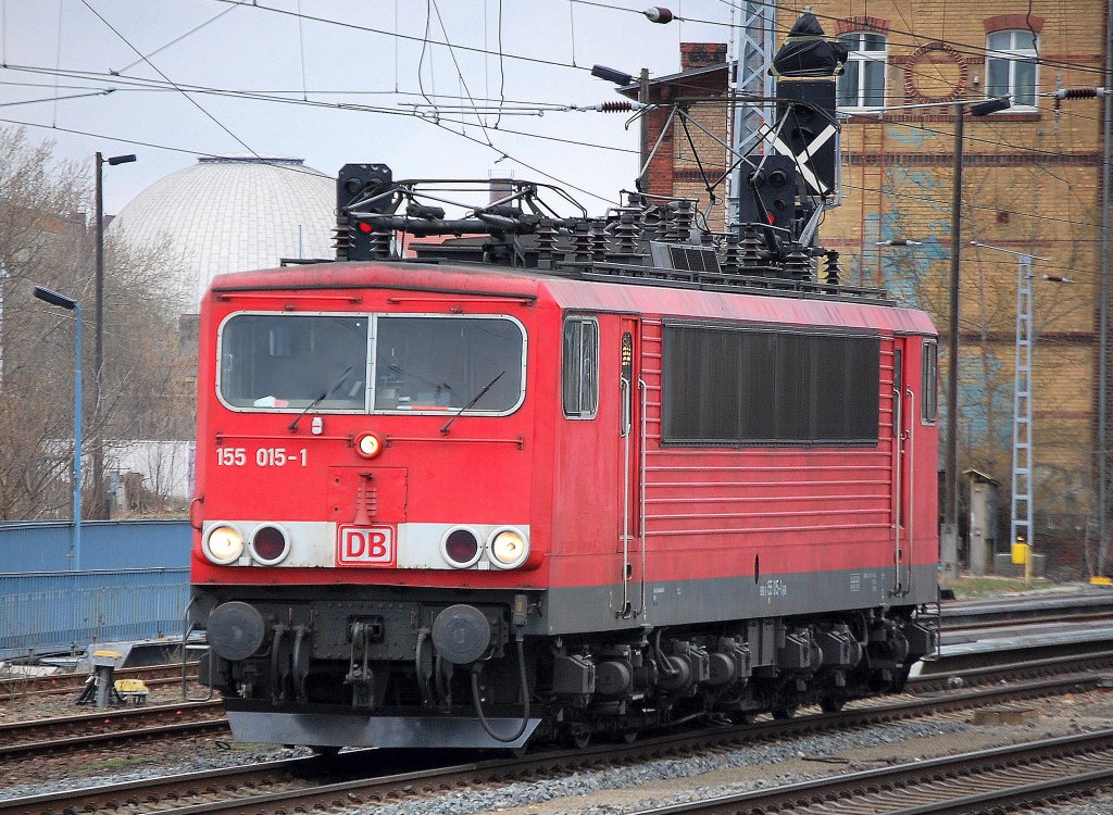 155 015-1 auf Leerfahrt Richtung Berlin-Lichtenberg, 28.03.10 Berlin-Greifswalder Str.