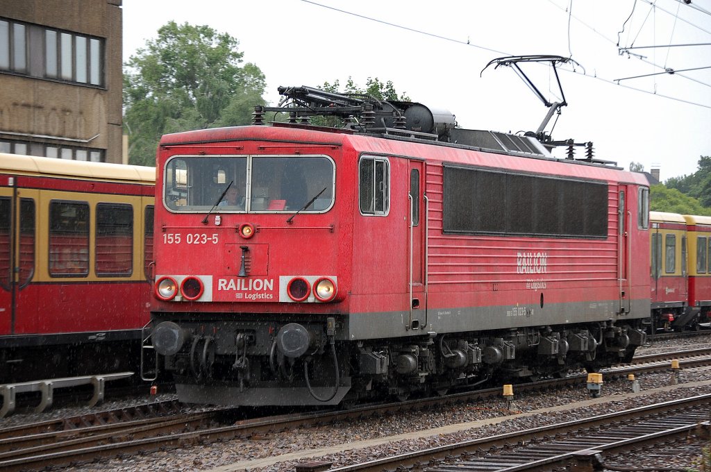 155 023-5 am 27.06.12 Bhf. Berlin-Lichtenberg.