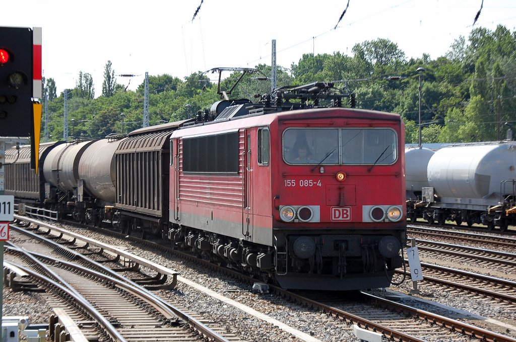 155 085-4 mit gemischtem G�terzug am 02.07.12 Berlin Greifswalder Str.