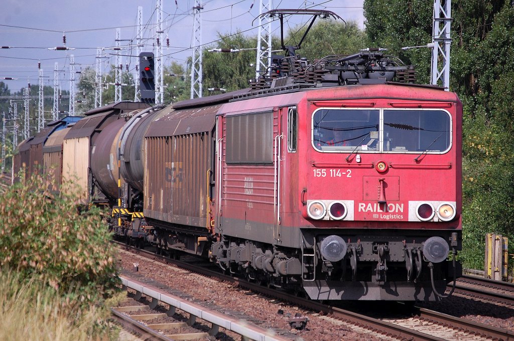 155 114-2 mit gemischtem G�terzug am 29.07.13 Berlin-Karow.