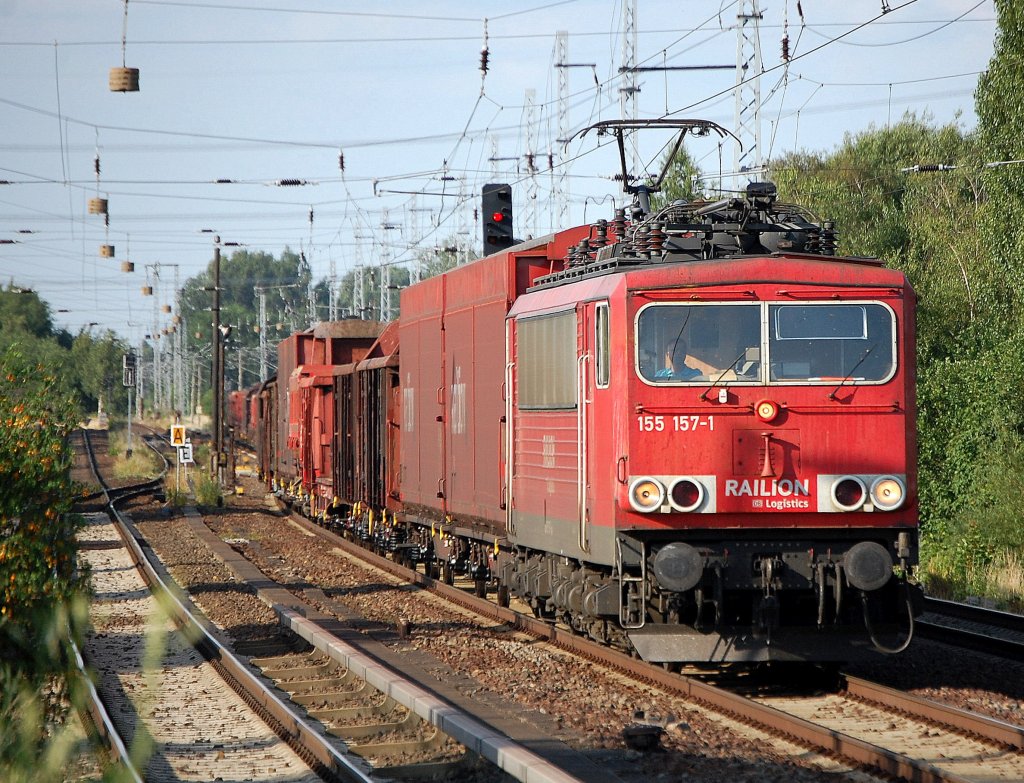 155 157-1 mit einem gemischten G�terzug Richtung karower Kreuz Berlin, 30.06.10