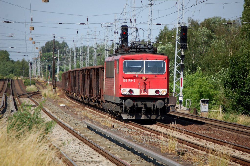 155 179-5 mit einem Ganzzug offener G�terwagen Richtung karower Kreuz Berlin, 10.06.08 Berlin-Karow.