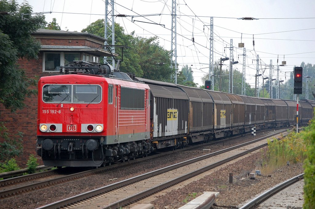 155 192-8 mit einem Ganzzug Schiebewandwagen Richtung Bernau, 06.08.09 Berlin-Karow.