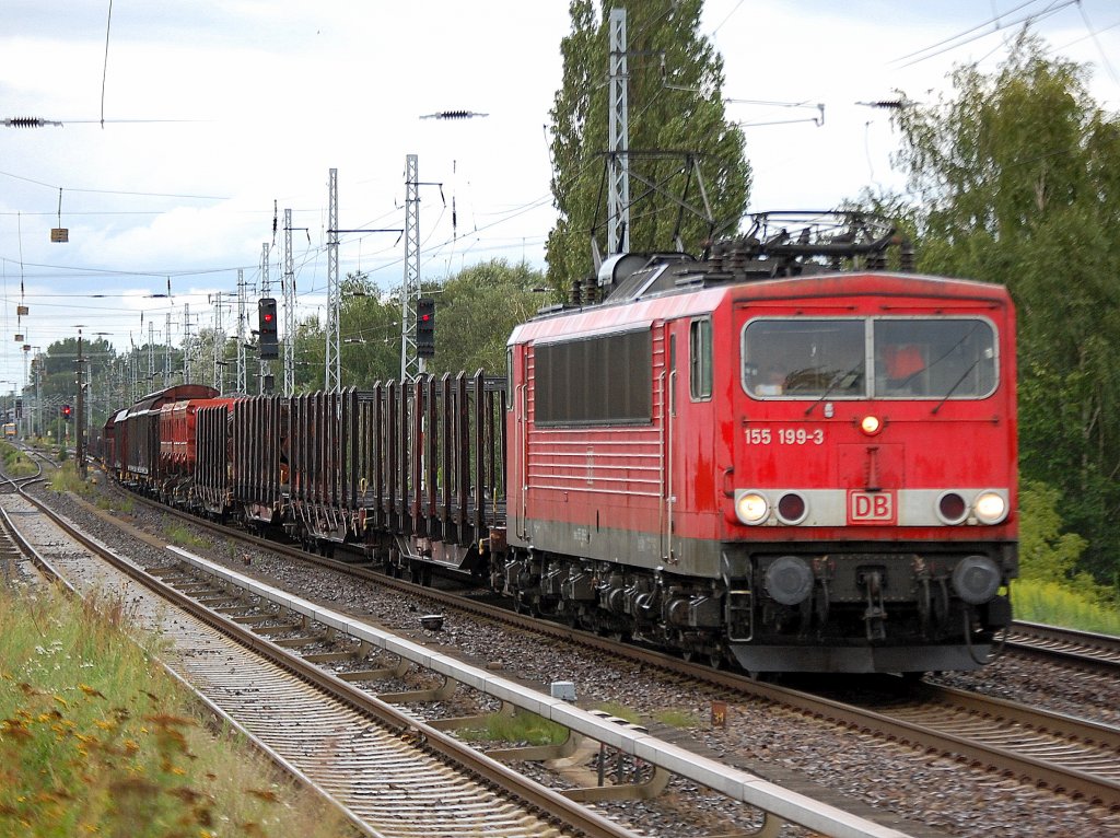 155 199-3 mit Ganzzug offener G�terwagen, 09.08.11 Berlin-Karow.