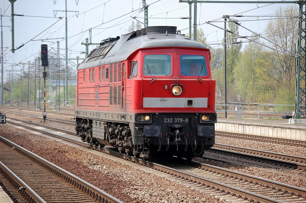 232 379-8 auf Leerfahrt am 25.04.12 Bhf. Flughafen Berlin-Sch�nefeld.