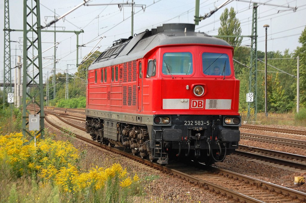 232 583-5 am 17.08.11 Bhf. Flughafen Berlin-Sch�nefeld.