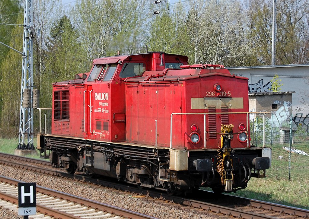 298 319-5 Richtung Oranienburg, 19.04.11 M�hlenbeck-M�nchm�hle.