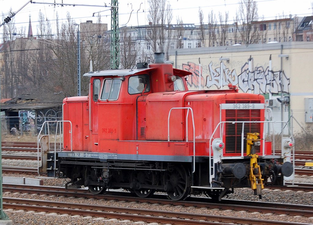 362 389-9 Richtung Berlin Wedding, 28.03.10 Berlin-Beusselstr. (Gbf. Berlin Moabit)
