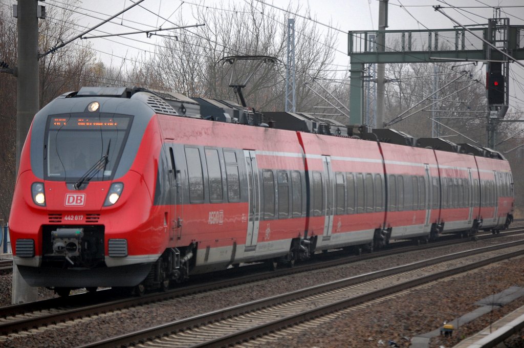 442 817 als RE5 am 20.11.12 Berlin-Blankenburg.