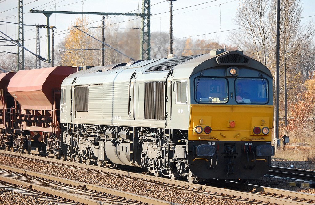 Ascendos Mietlok CB 1001 (92 80 1266 106-4 D-ITL) von ITL am 14.11.12 Bhf. Flughafen Berlin-Sch�nefeld.