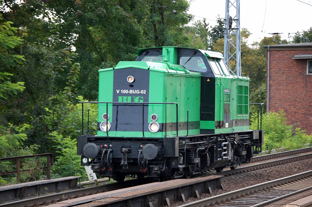 BUG V 100-BUG-02 (202 501-3) Richtung Bernau, 26.09.12 Berlin-Karow.