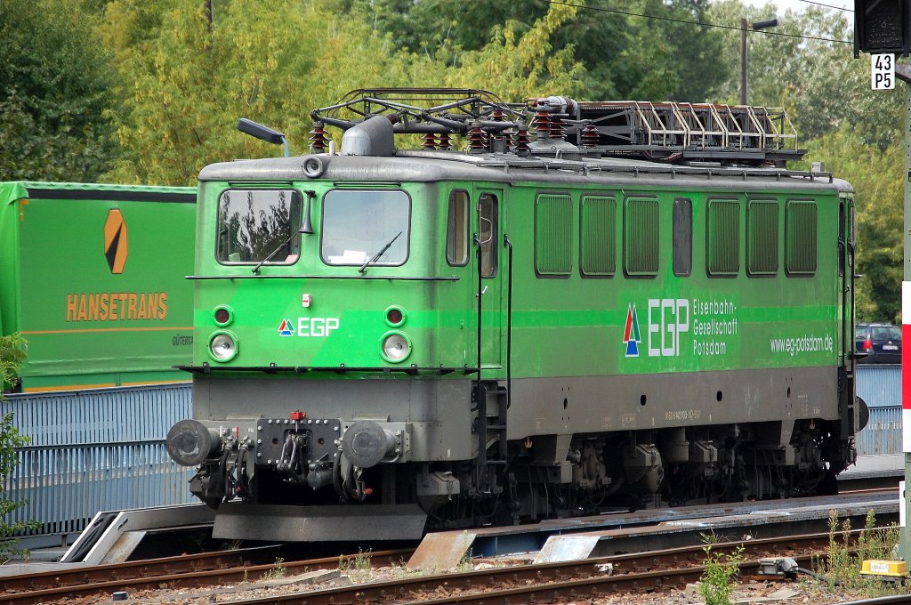 EGP Lok 142 103-1 am 05.08.13 in Bereitschaft Berlin Greifswalder Str. abgestellt, 05.08.13