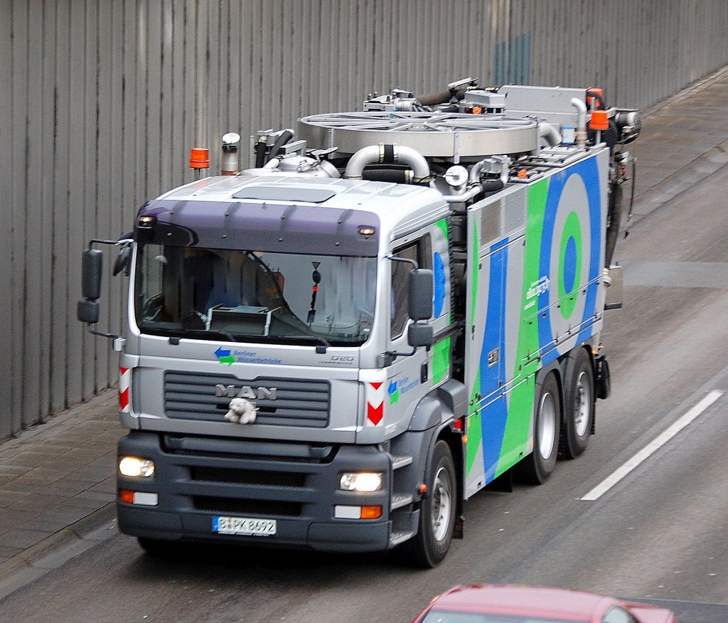 Ein MAN Typ? Spezialentw�sserungsfahrzeug der Berliner Wasserbetriebe, 16.10.09 Berliner Stadtautobahn H�he Knobelsdorffstr.