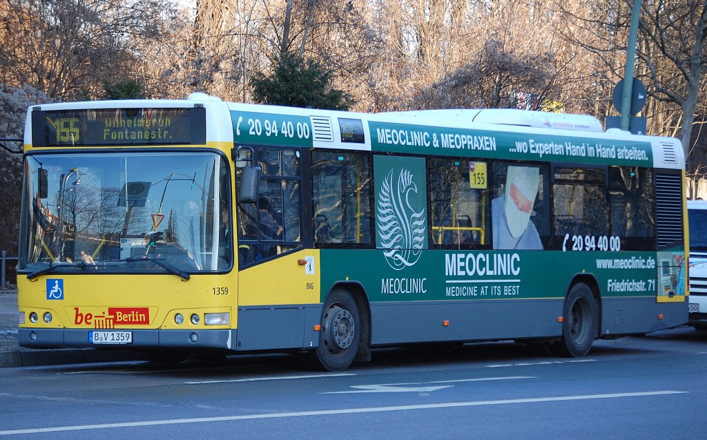 Ein Volvo EN02 (I) Bus (Werbung der Meoclinic) der Berliner Verkehrsbetriebe Nr.1359 auf der Linie 155 Richtung Wilhelmsruh/Fontanestr., 10.01.11 Berlin-Pankow. 
