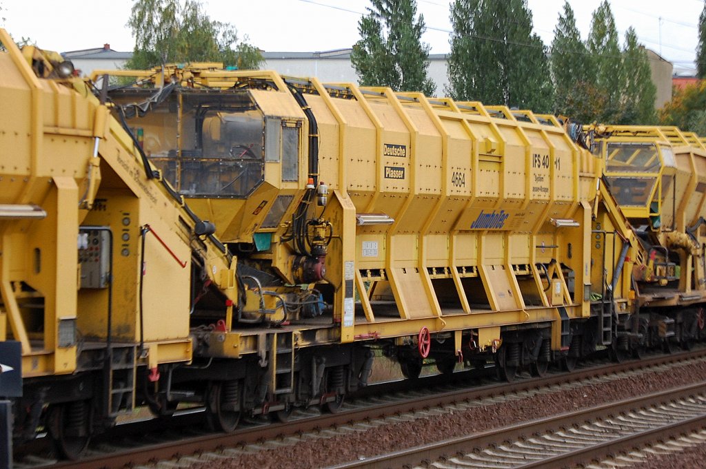 Eine Material-F�rder- und Siloeinheit vom Hersteller Deutsche Plasser vom Typ MFS 40 der Fa. JumboTec (4664) am 08.10.12 Berlin-Pankow.