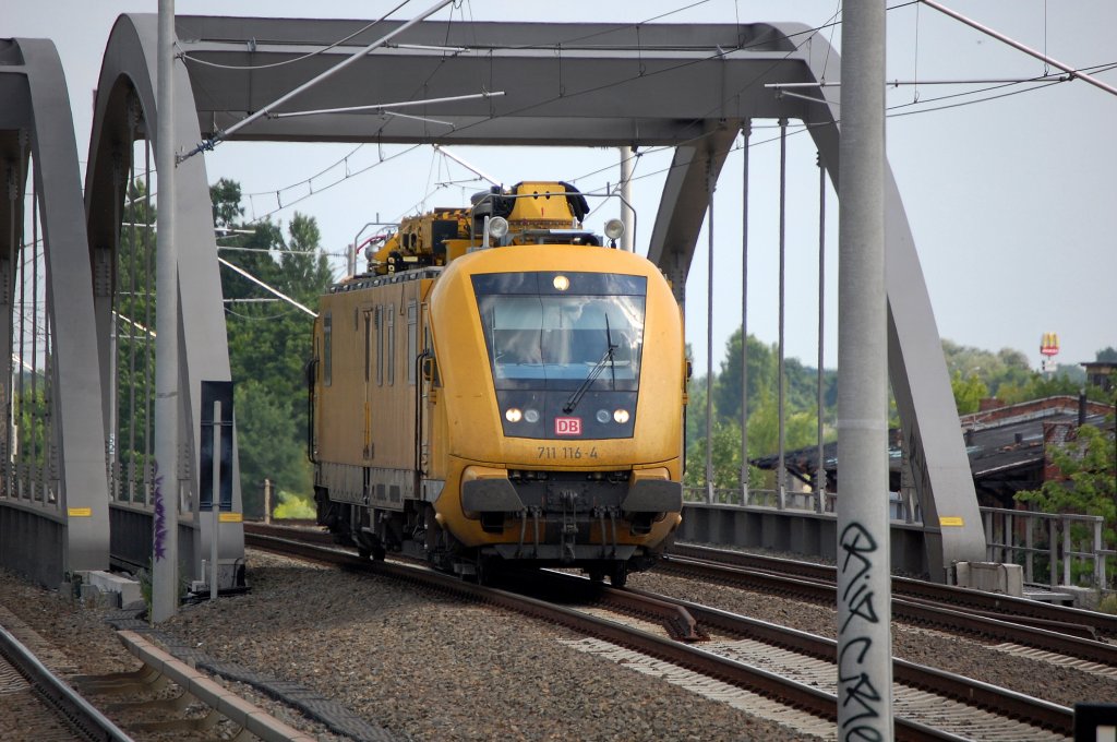 HIOB 711 116-4 Richtung Berliner Innenstadt am 18.06.08 Berlin-Pankow.