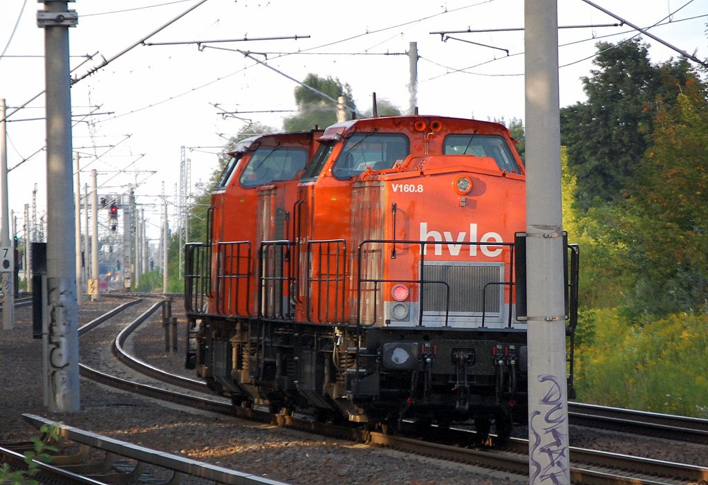 hvle V160.8 (92 80 1203 616-8 D-HVLE) + V160.7 (92 80 1203 150-8 D-HVLE) Richtung Berlin-Blankenburg am 13.08.12 Berlin-Heinersdorf.