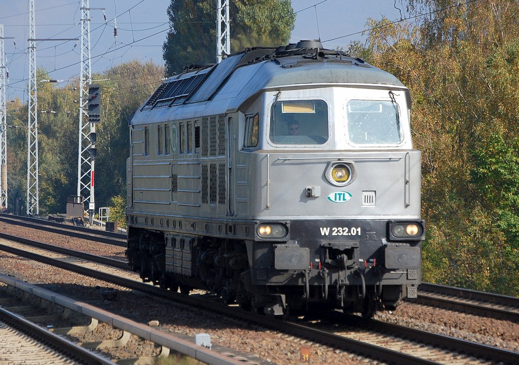 ITL Ludmilla W 232.01 (92 80 0232 001-0 D-ITL), 12.10.10 Berlin-Karow.