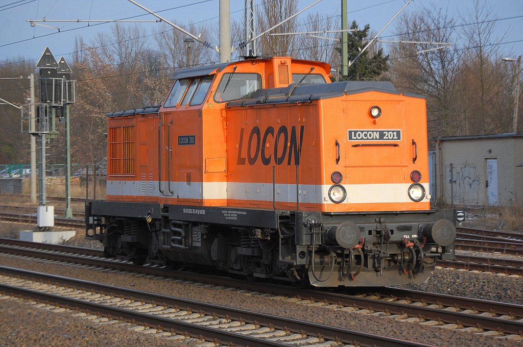 LOCON 201 (98 80 3201 211-0 D-LOCON) Richtung Berliner Innenstadt, 30.11.10 Berlin-Blankenburg.