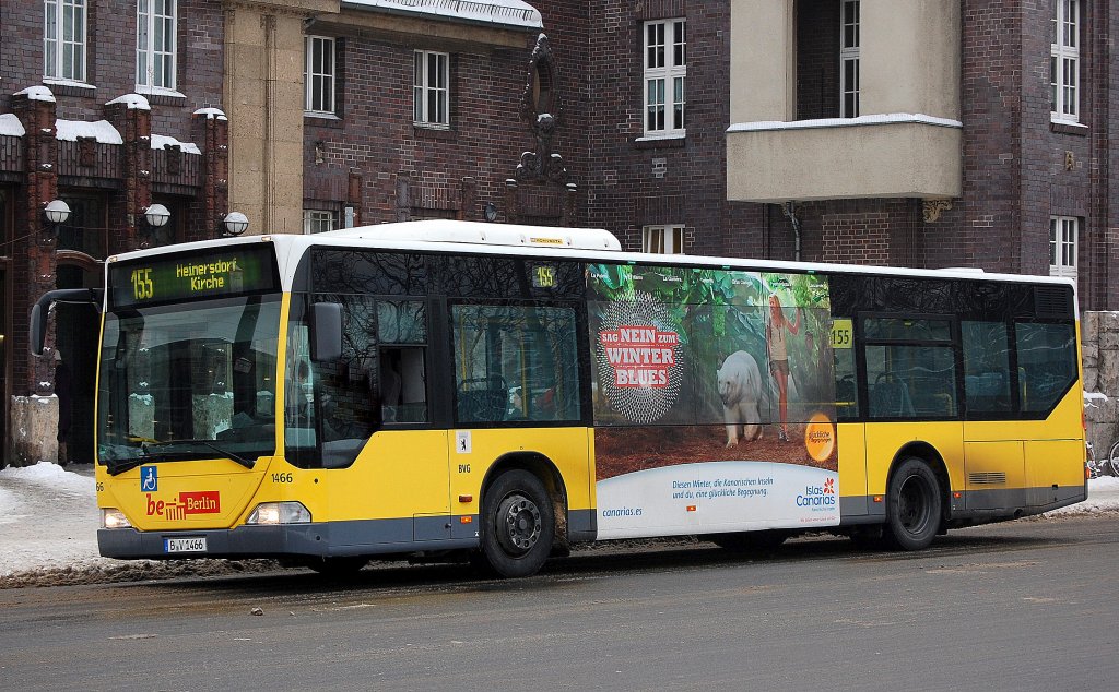 MAN EN 03 Niederflurbus (Lions City) der 3.Generation BVG Nr.1466 auf der Linie 155 nach Heinersdorf Kirche, 22.12.10 Berlin-Pankow.
