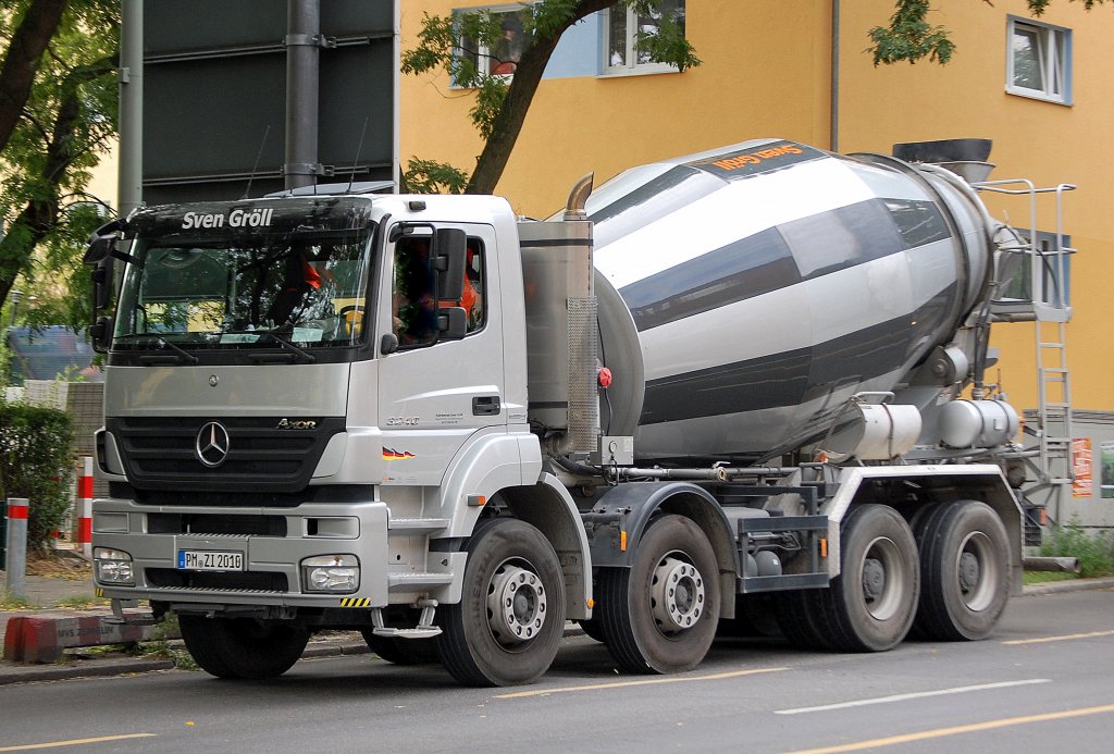 MB AXOR 3240 Betonmischer der Fa. Sven Gr�ll, 08.09.10 Berlin-Knobelsdorffstr.
