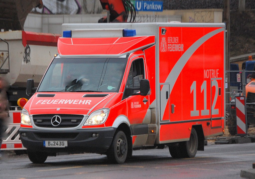 MB Kastenmodul RTW der Berliner Feurwehr, 13.01.11 Berlin-Pankow. 
