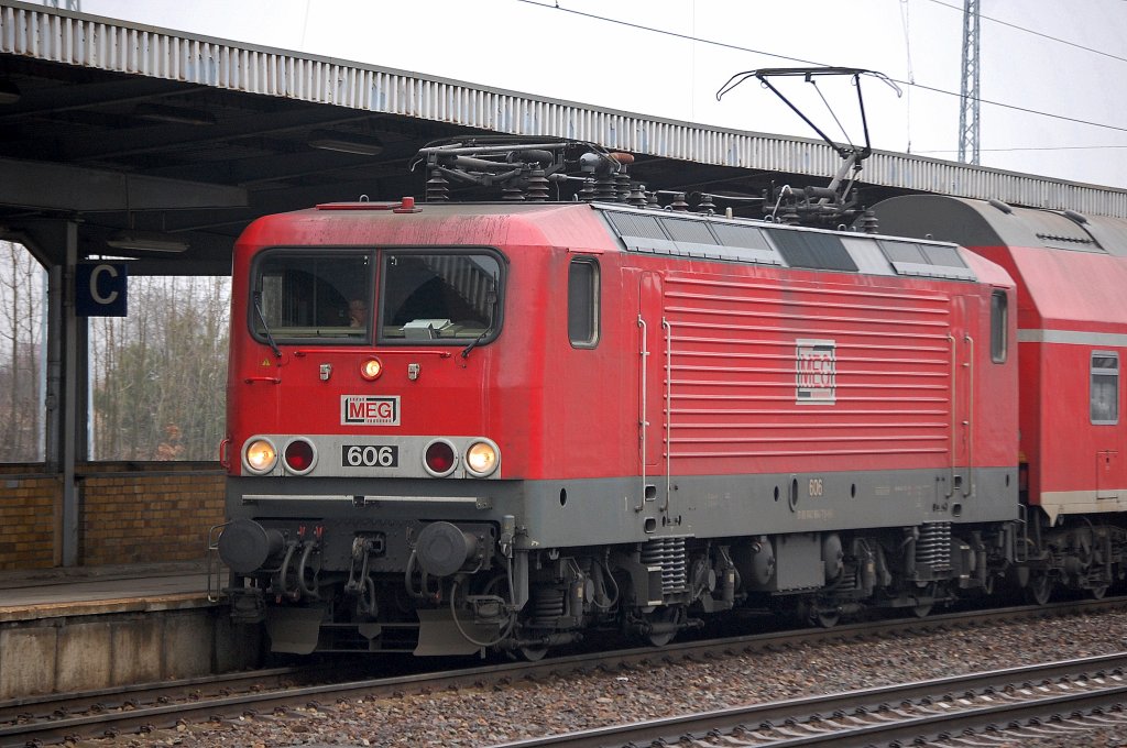 MEG 606 (91 80 6143 864-7 D-MEG) im Moment f�r die Muttergesellschaft DB t�tig im Regionalverkehr Berlin/Brandenburg, 03.02.11 Bff. Flughafen Berlin-Sch�nefeld.