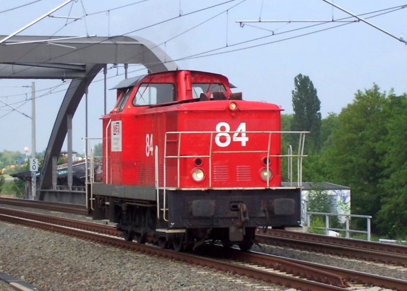 MEG 84 (LEW, Bj.1977, ex DR 345 072) im Sommer 2008 Berlin-Pankow. (Aktuell abgestellt) 