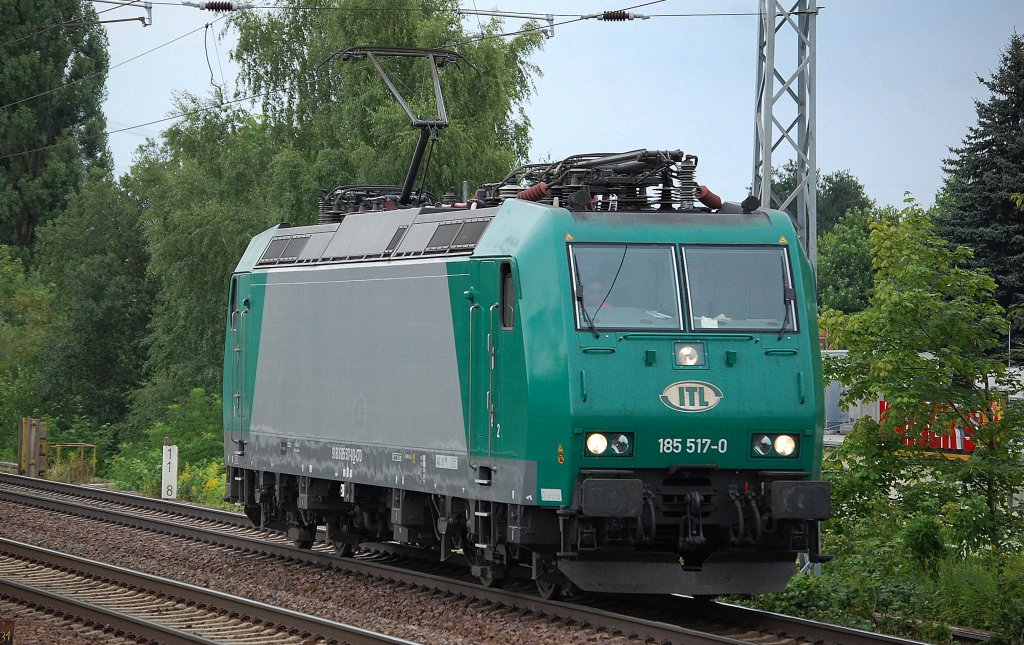Mietlok von ITL 185 517-0 am 06.08.13 Berlin-Karow.