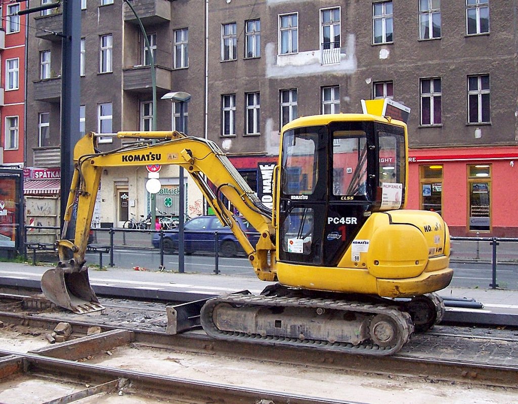 Minibagger KOMATSU PC45R am 25.10.07 Danziger Str. Berlin.