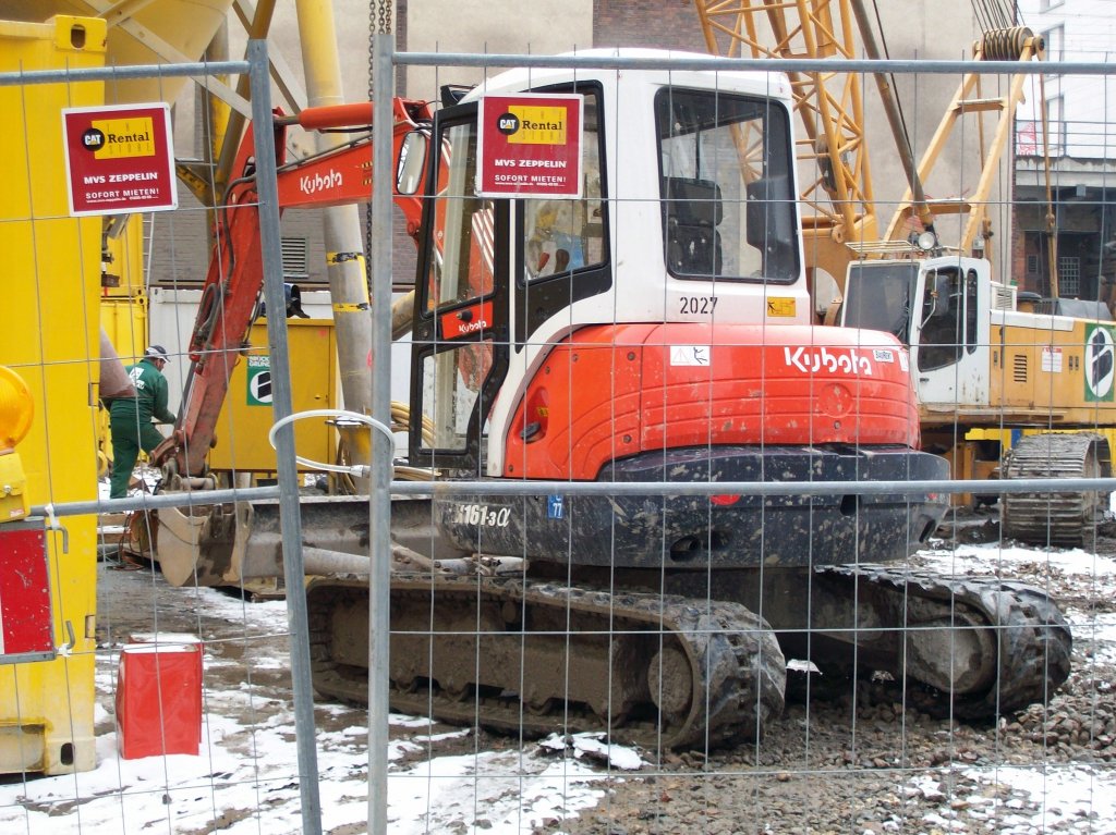 Minibagger KUBOTA KX161-3, 21.02.09 Baustelle N�he S-Bhf. Berlin Friedrichstzr. 