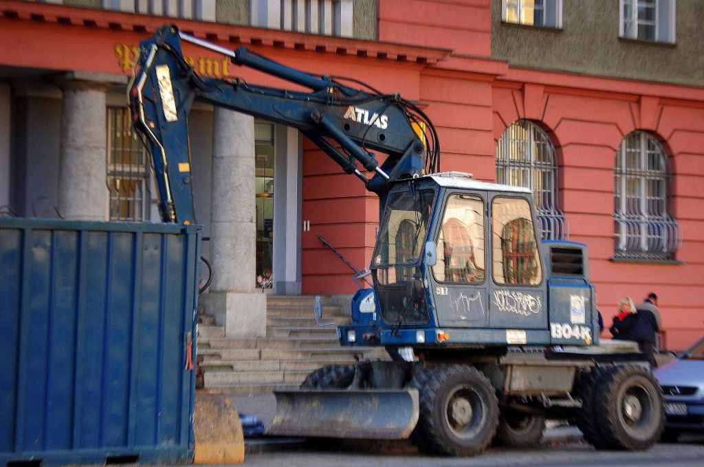 Mobilbagger ATLAS 1304K, 01.11.08 Berliner Str. Berlin-Pankow.