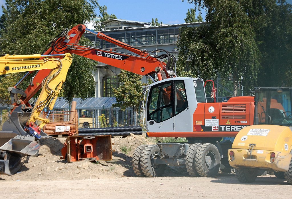 Mobilbagger TEREX TW190, 16.08.09 N�he S-Bhf Berlin Storkower Str.