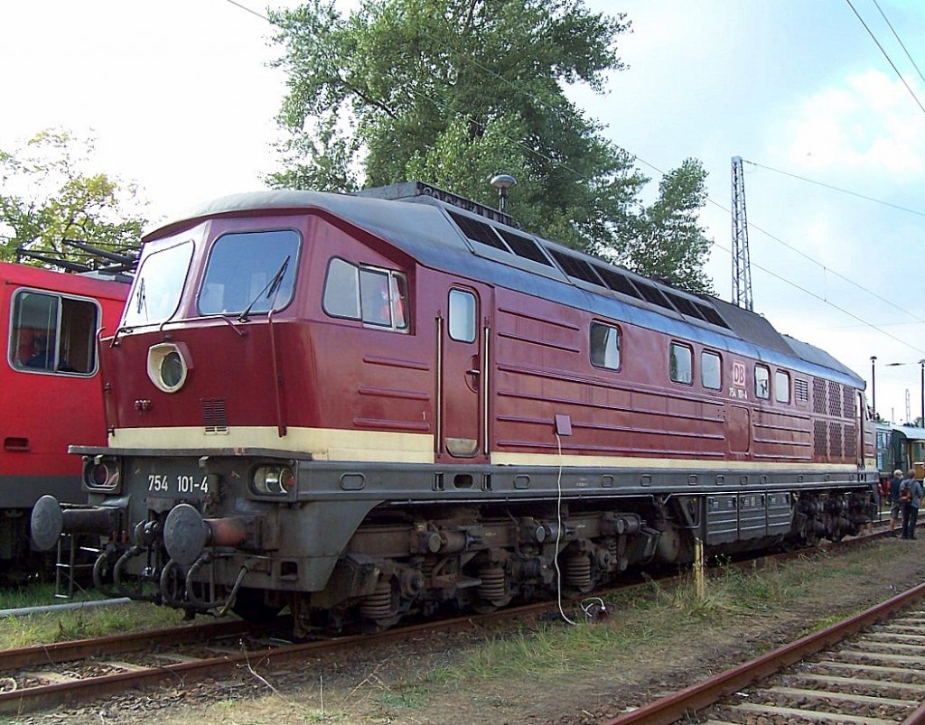 Museumslok Ludmilla 754 101-4 (Lugansk, Bj.1972) des DBM verliehen an Halle beim Eisenbahnfest in Berlin-Sch�neweide, 30.09.07