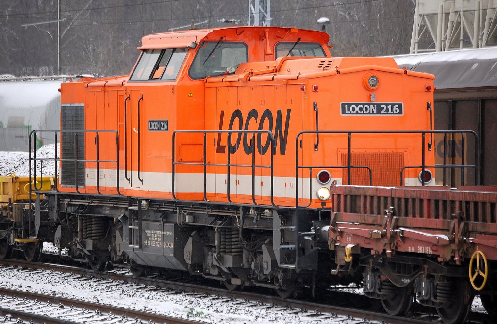 Nahaufnahme der LOCON 216 (92 80 1203 142-5 D-LOCON) am 26.11.10 Berlin Greifswalder Str.