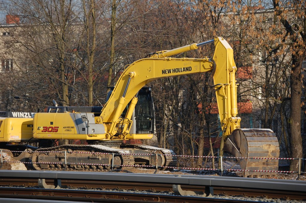 NEW HOLLAND E305 Raupenbagger beim Neubau S-Bhf Berlin-Baumschulenweg 23.12.07 