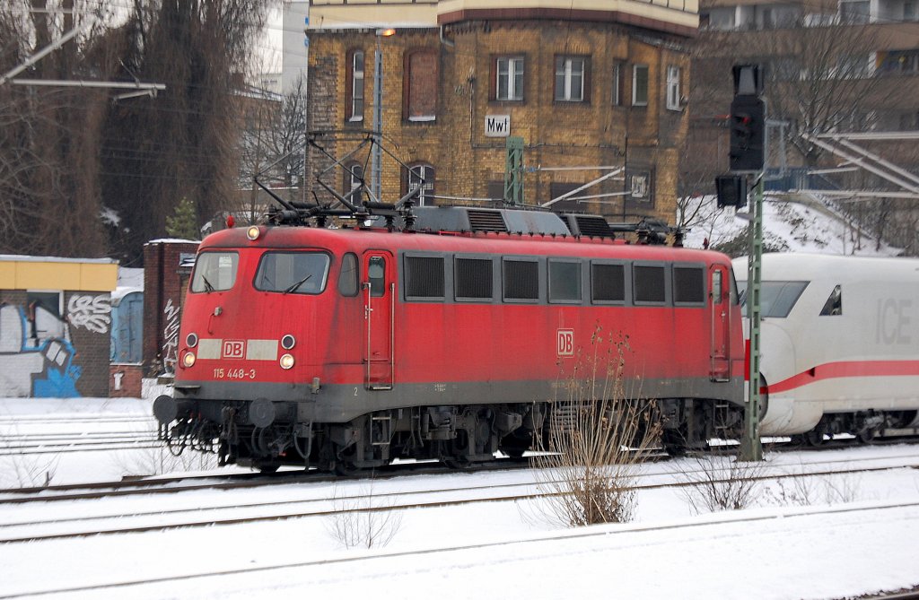 PbZ Fahrt mit 115 448-3 und dem ICE (Tz 241, 808 041-8/402 041-8)  Bad Hersfeld  Richtung Berlin Rummelsburg unterwegs, 04.01.11 Berlin-Beusselstr.