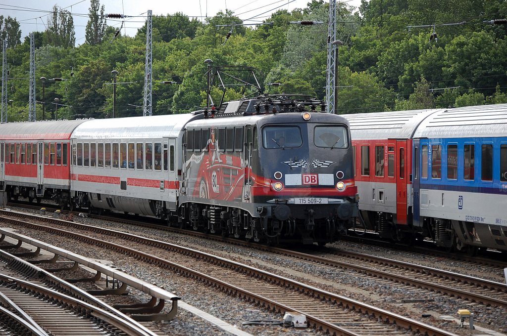 PbZ mit 115 509-2 Richtung Innenstadt, 05.06.12 Berlin Greifswalder Str.