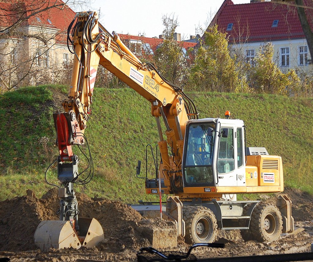 STRABAG LIEBERR 924 Litronic, 20.11.09 Berliner Str. Berlin-Pankow.