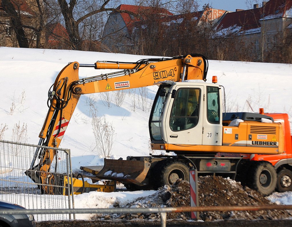 STRABAG LIEHERR 904 Litronic, 17.02.10 Berliner Str. Berlin-Pankow.