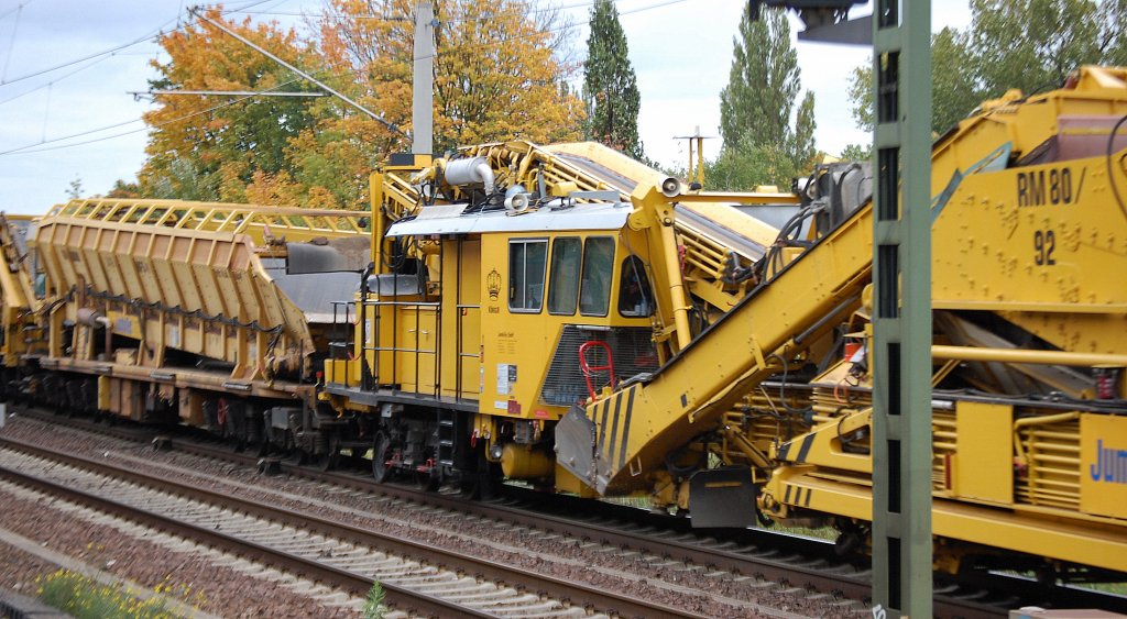 Teilausschnitt der P&T Bettungsreinigungsmaschine RM 80/92 der Fa. JumboTec am 08.10.12 Berlin-Pankow.