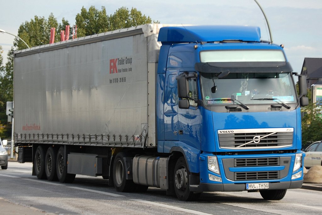 VOLVO FH 460 EEV Zugmaschine mit Auflieger, 26.09.12 Berlin-Beusselbr�cke.