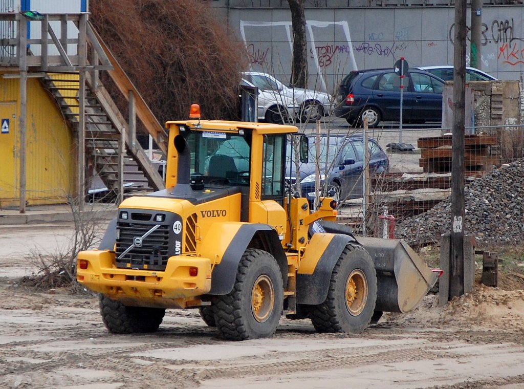 VOLVO L90F am 28.02.09 Gro�baustelle Berlin Ostkreuz.