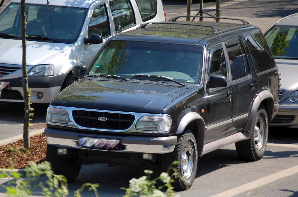 Weiterer FORD RANGER Pick Up, 02.05.12 Berlin-Karow.