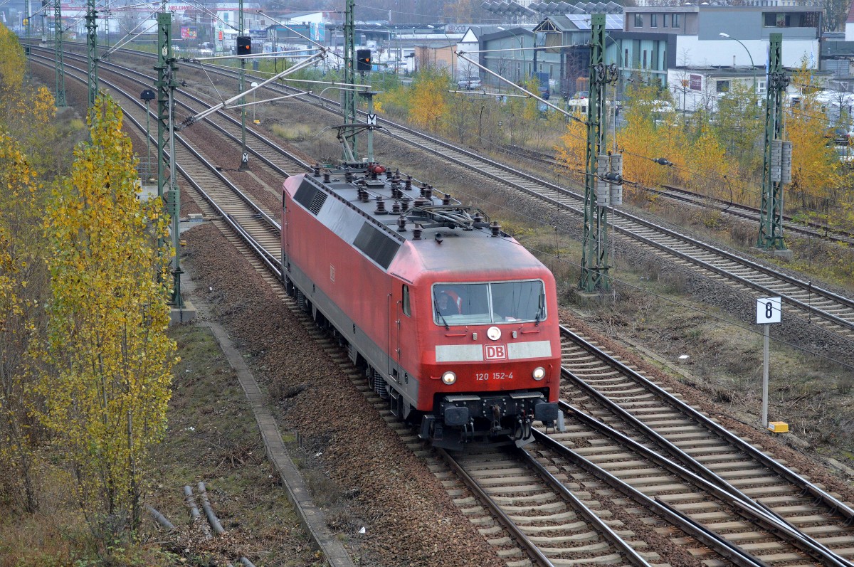 120 152-4 am 21.11.14 Berlin-Putlitzbrücke. 