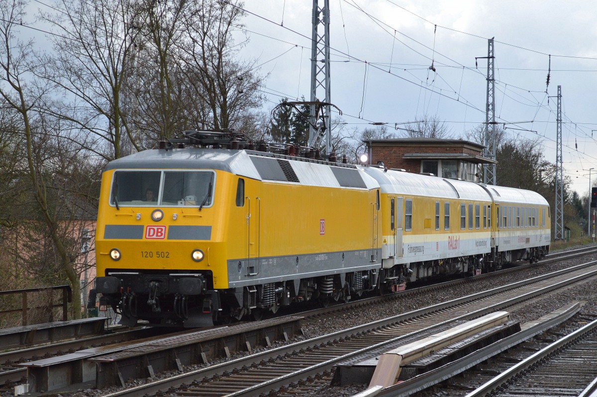 120 502 (120 160-7) mit Messzug (Fahrwegmessung) RAILab1 Richtung Bernau am 25.03.14 Berlin-Karow.