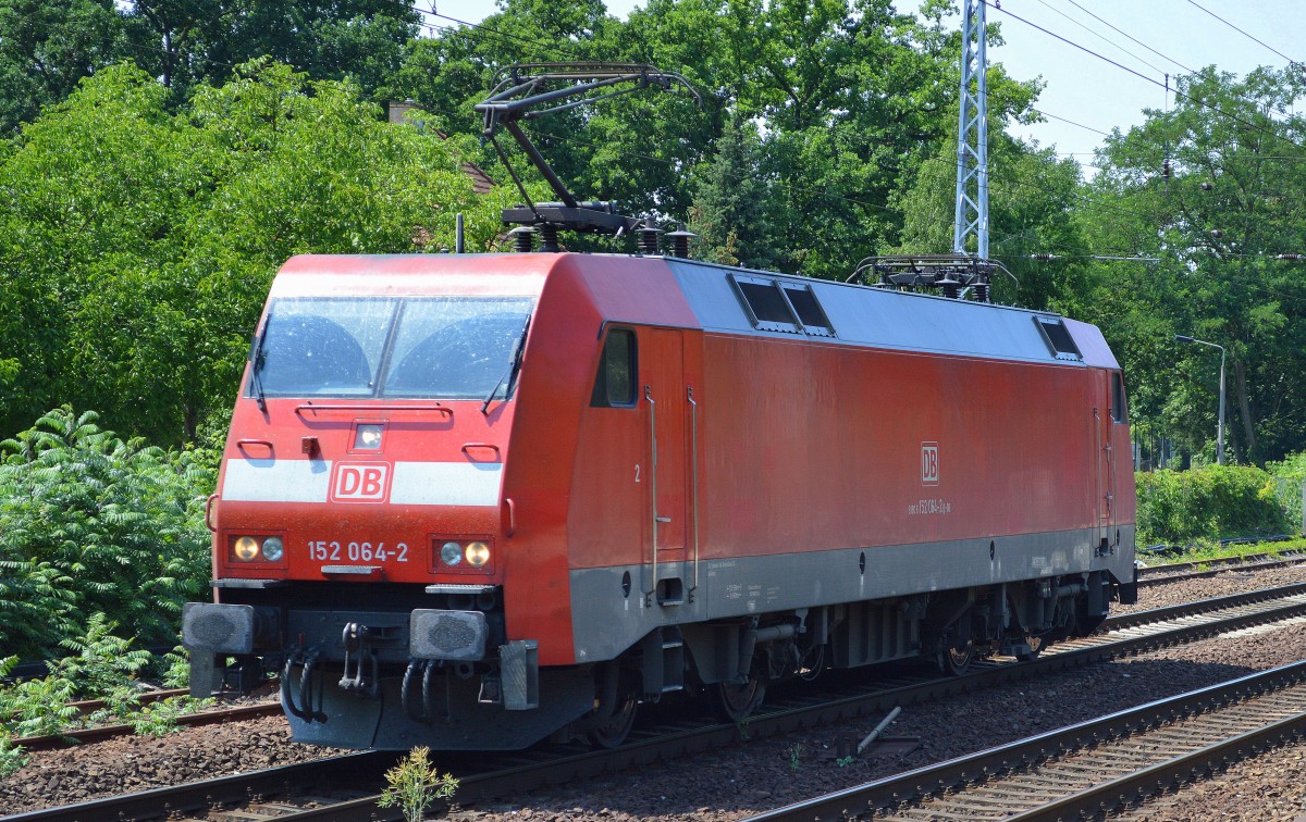 152 064-2 am 05.07.15 Berlin-Hirschgarten.
