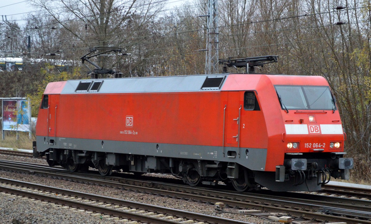 152 064-2 am 26.11.15 Berlin-Springpfuhl.