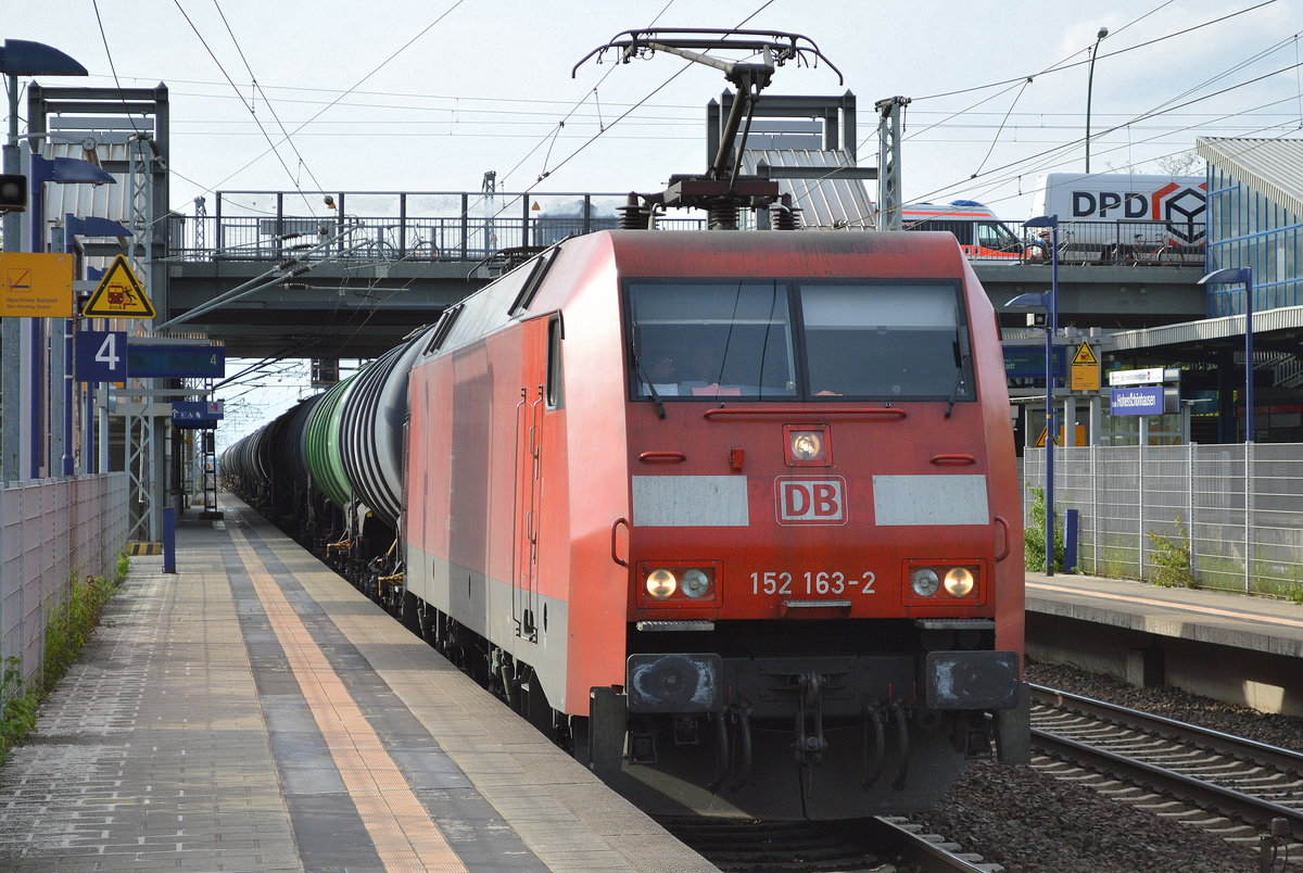 152 163-2 mit Kesselwagenzug am 10.05.17 Durchfahrt Bf. Berlin-Hohenschönhausen. Grüße an den Tf. !!!