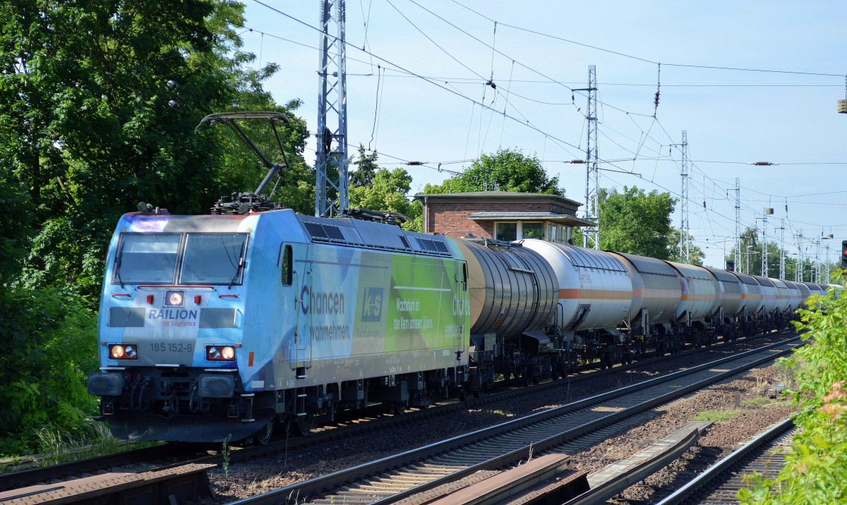 185 152-6 mit Kesselwagenzug Richtung Stendell (Schwedt) am 10.06.15 Berlin-Karow.